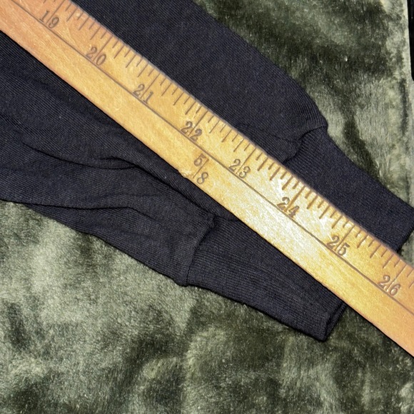 Britney Spears Long Sleeve Graphic Tee 1XL Black 2021 Licensed Vintage Style Pop - Picture 6 of 6